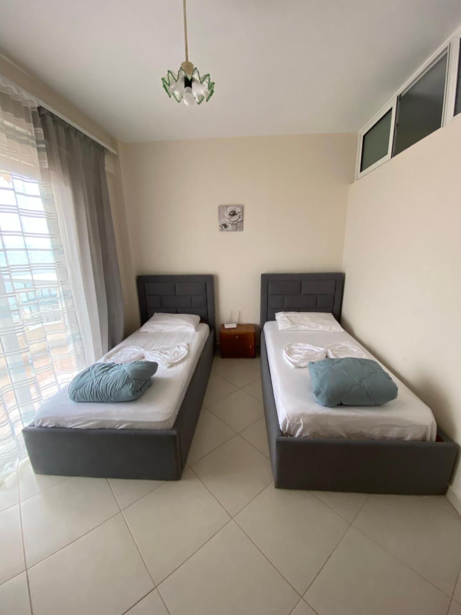 Titi'S Apartment Saranda מראה חיצוני תמונה